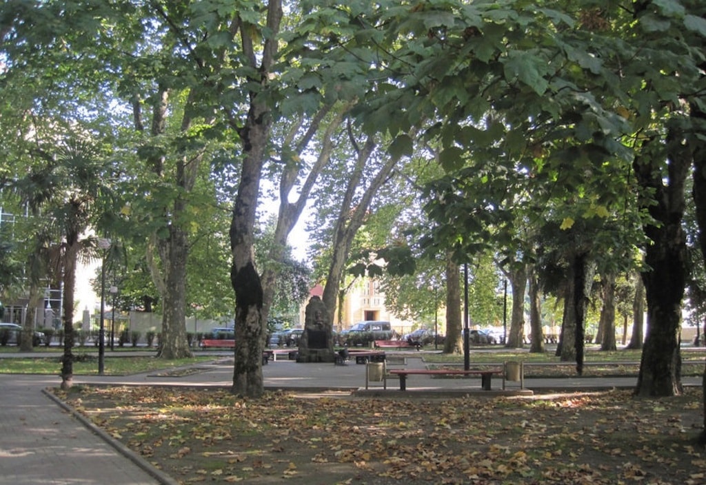 Парк имени Бестужева-Марлинского